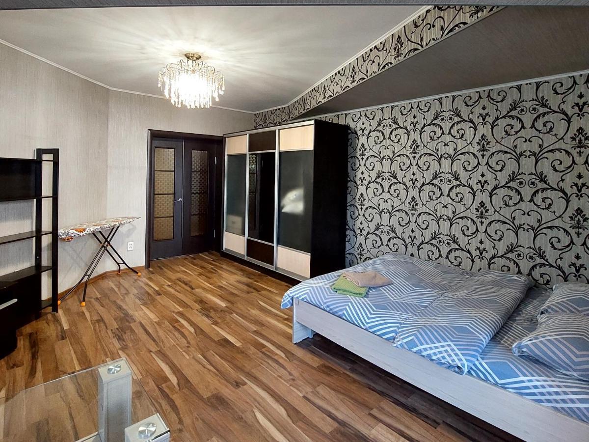 Apartment In Street Kievskaya 49 Bishkek Exteriör bild