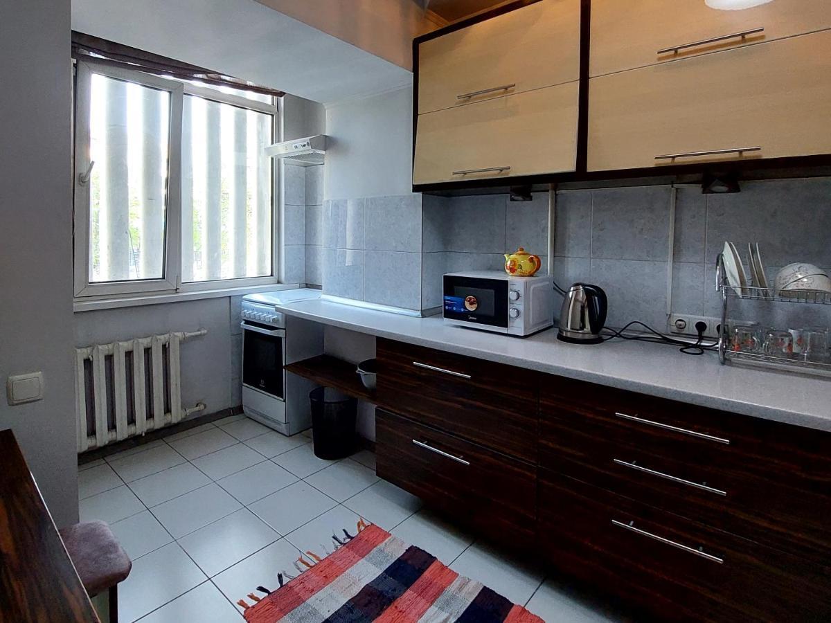 Apartment In Street Kievskaya 49 Bishkek Exteriör bild